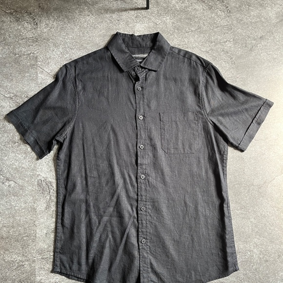 Saks Fifth Avenue (M) linen-blend short-sleeve shirt, in black. Like new. - Picture 2 of 14